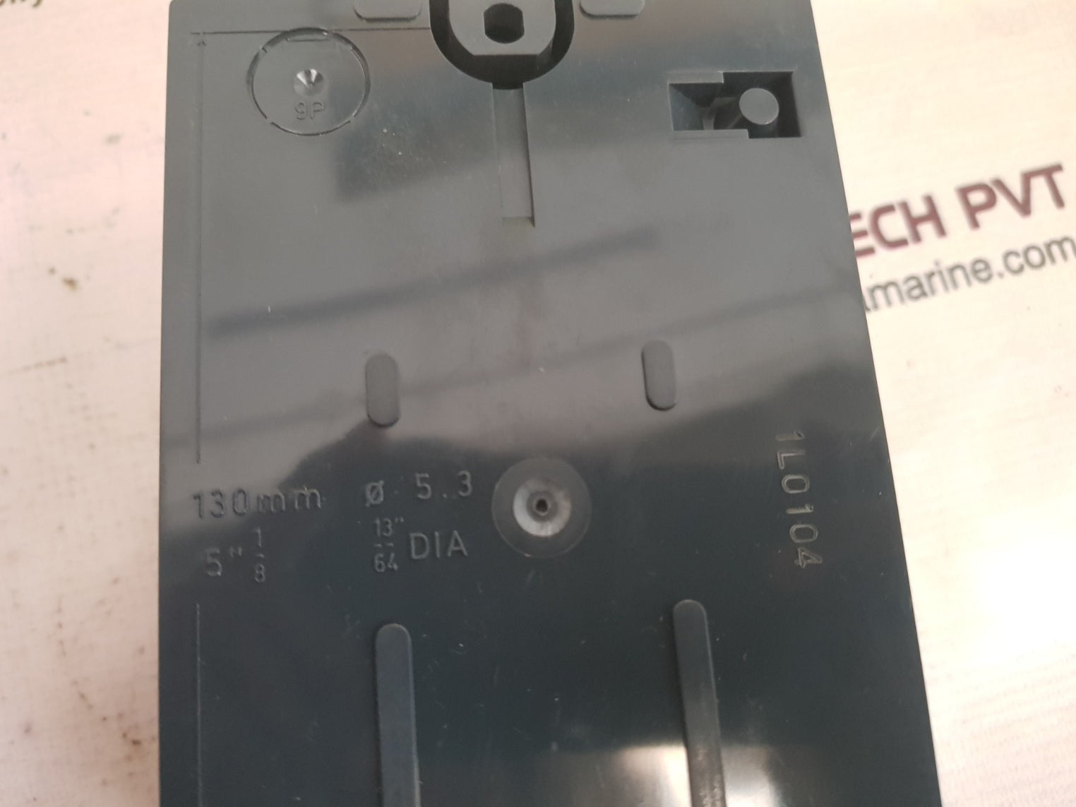 Telemecanique gv2 mc02 enclosure