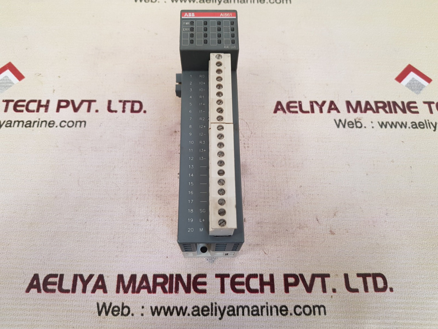 Abb ai561 a2 analog input/output module 1tne968902r1101