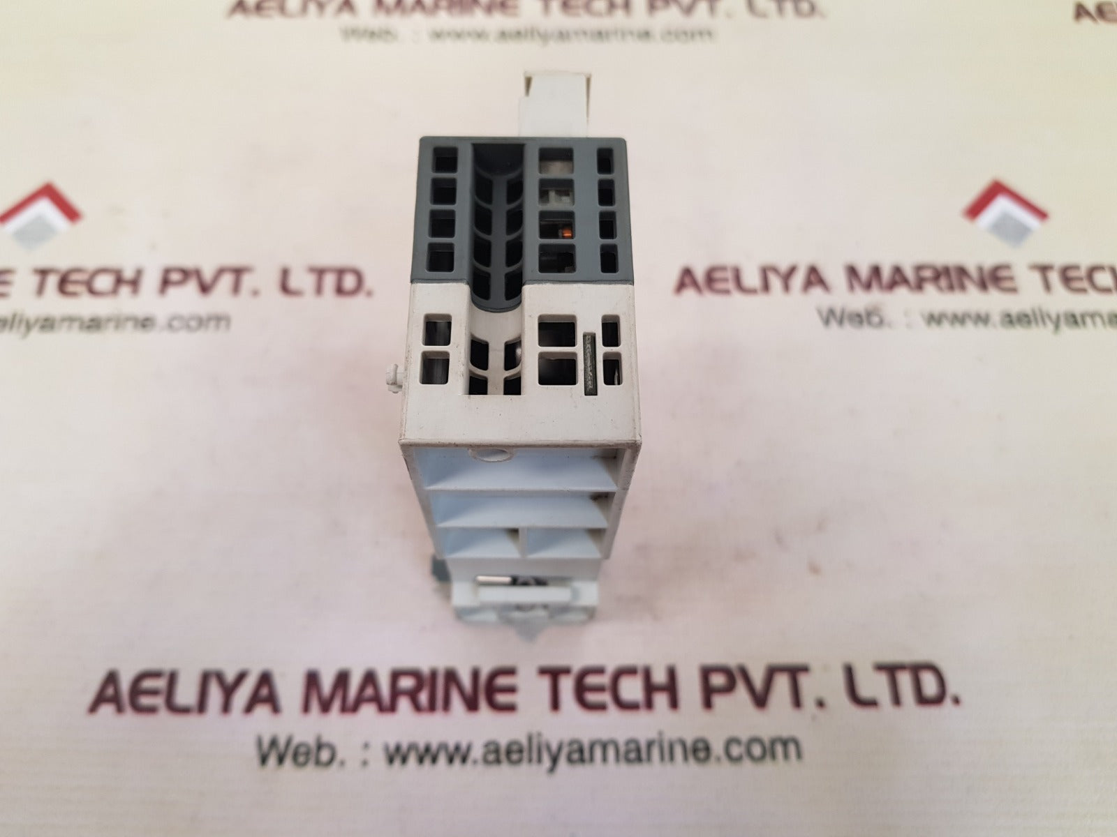 Abb ai561 a2 analog input/output module 1tne968902r1101