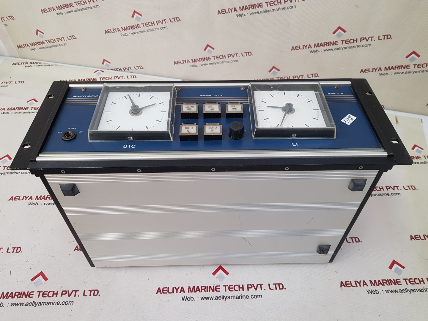 Semco marine master clock mark 10m