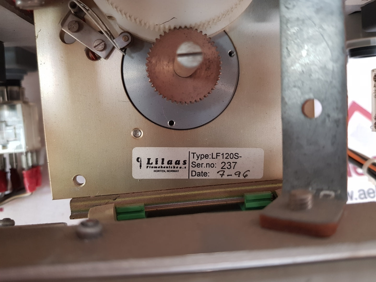 Ulstein lilaas lf120s