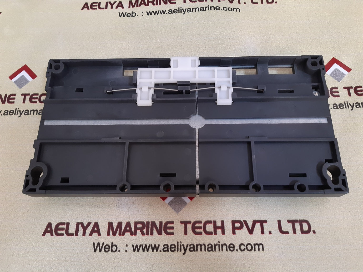 Mitsubishi a1s55b-s1 base unit