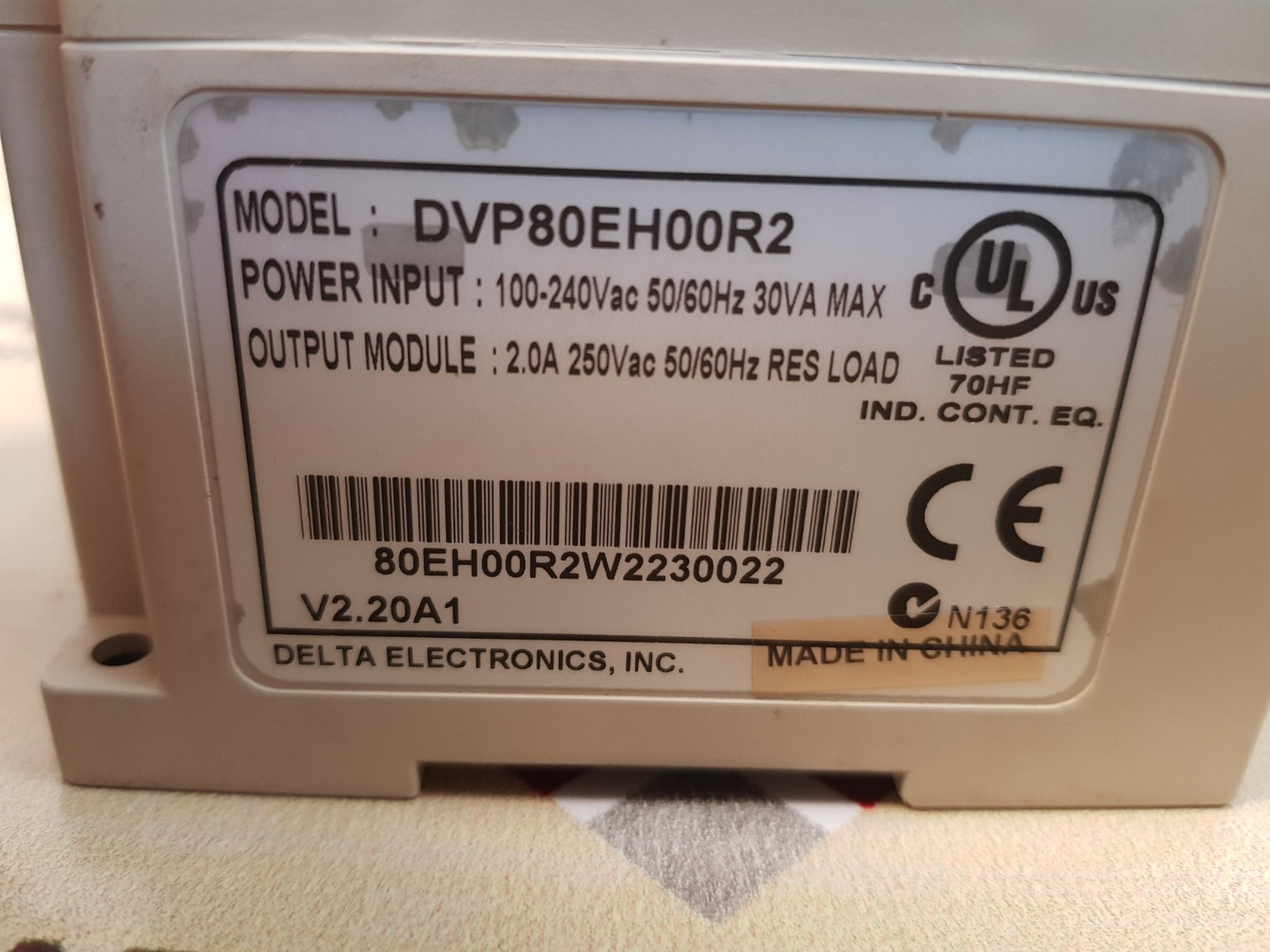 Delta dvp80eh00r2 programmable controller