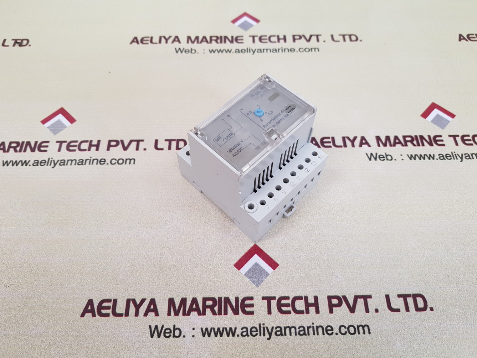 Retardateur De Mn /Time Delay For Uvr