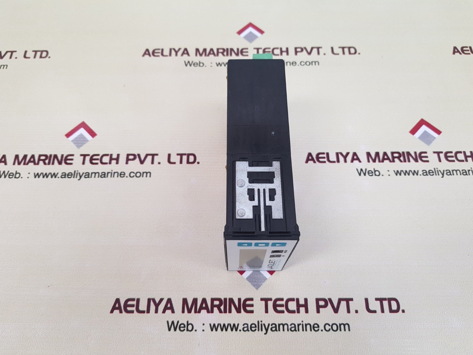 Jaquet t411 current output & relay