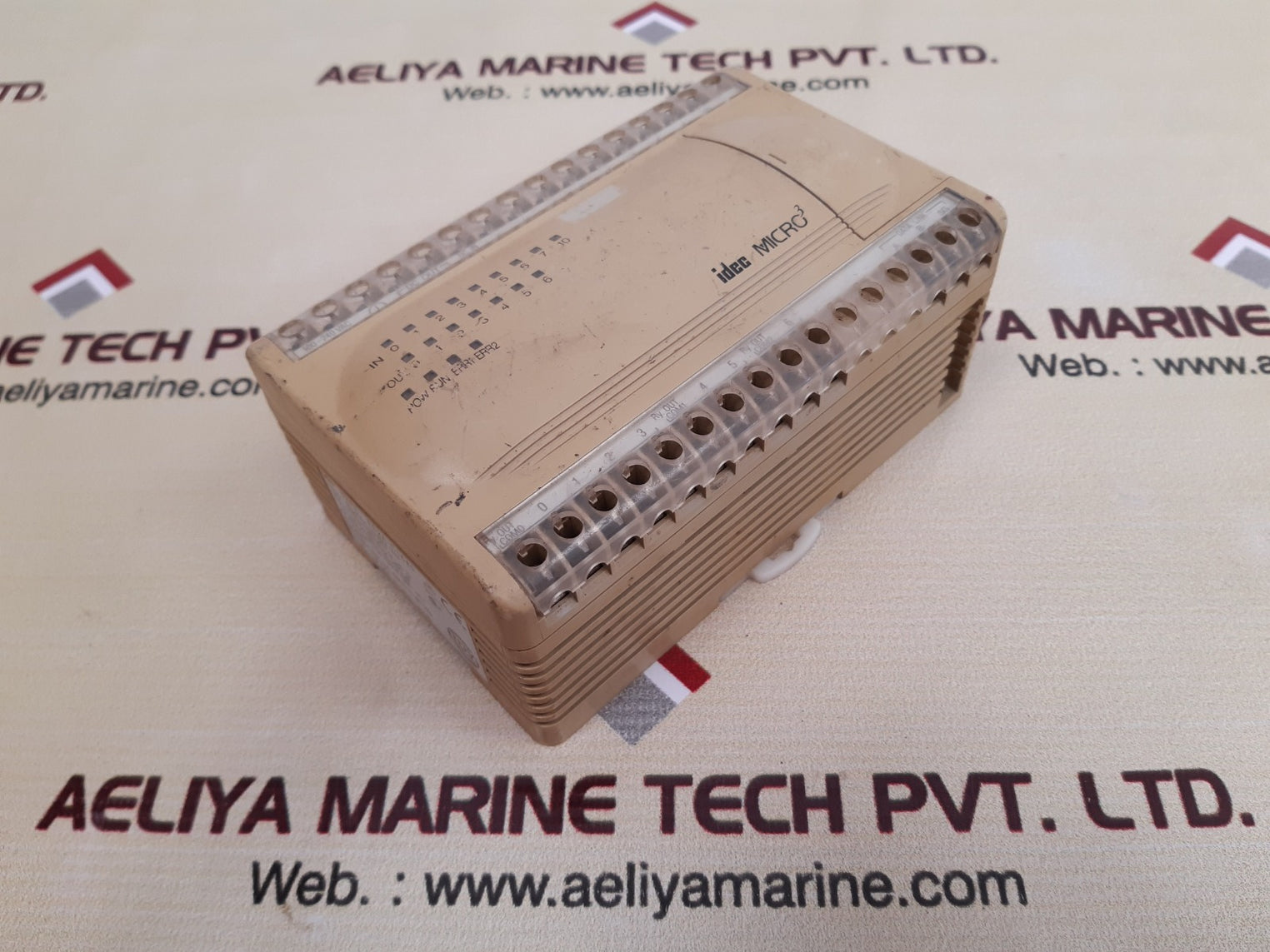 Idec fc2a-c16a1 micro3 programmable logic controller