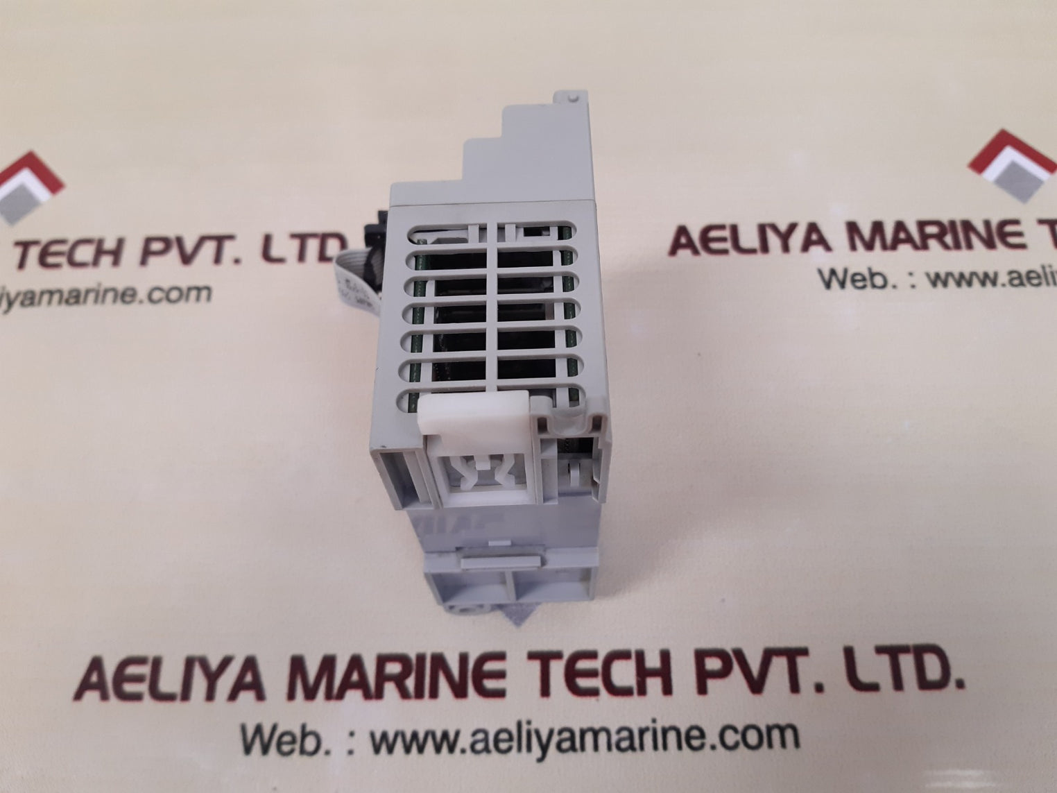 Allen-bradley 1762-ir4 ser.a micro logic resistance input module