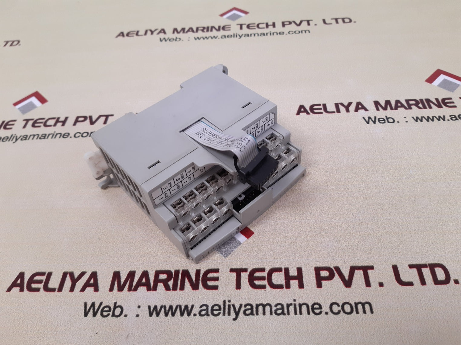 Allen-bradley 1762-ir4 ser.a micro logic resistance input module