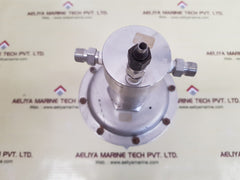 Tescom er-2000-2+54-2025y24a-021 pressure regulator