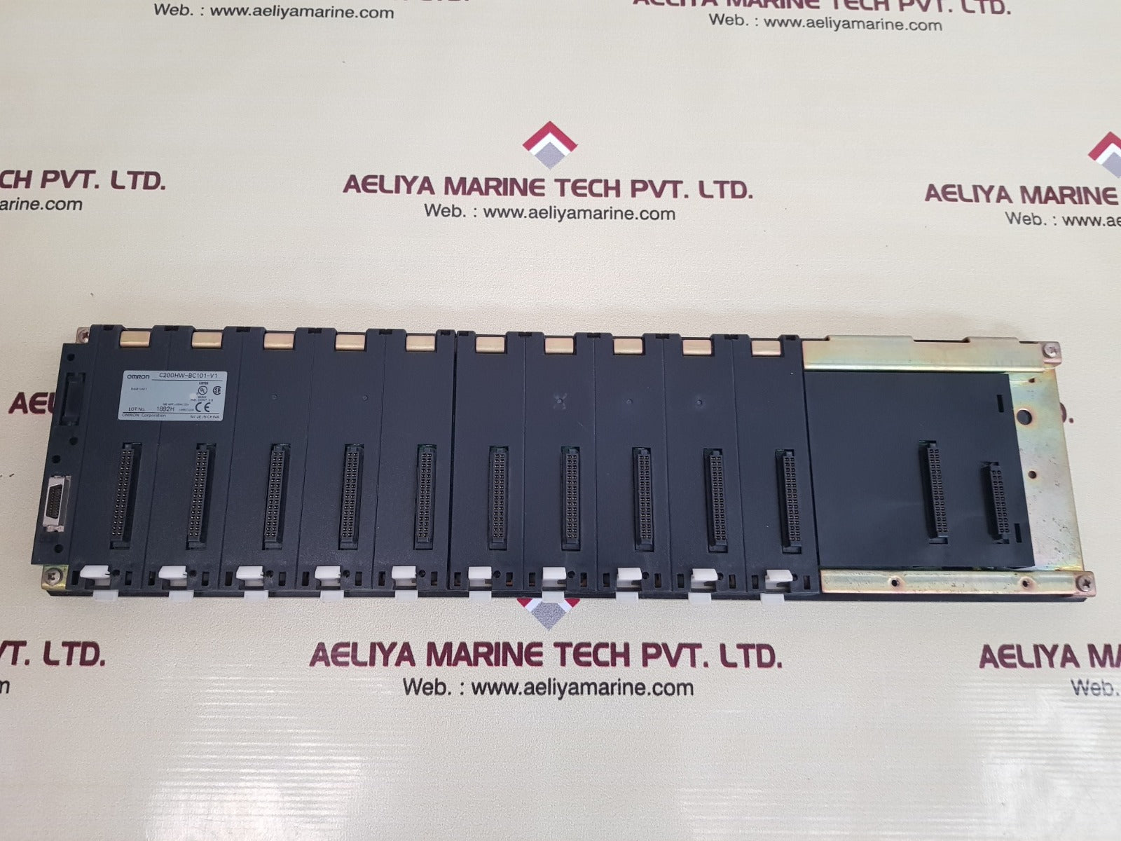 Omron c200hw-bc101-v1 base unit