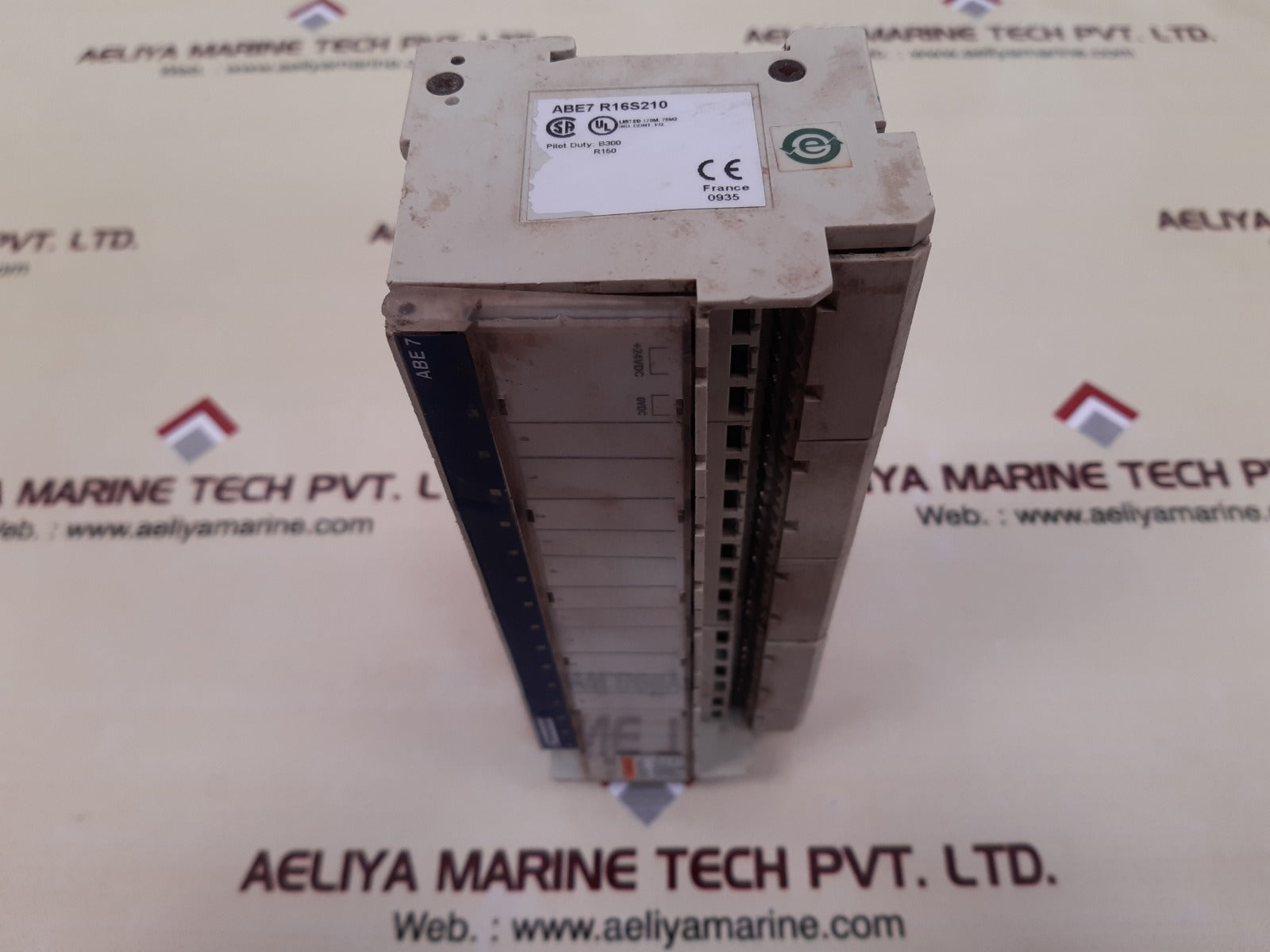 Telemecanique abe7 r16s210 i/o module