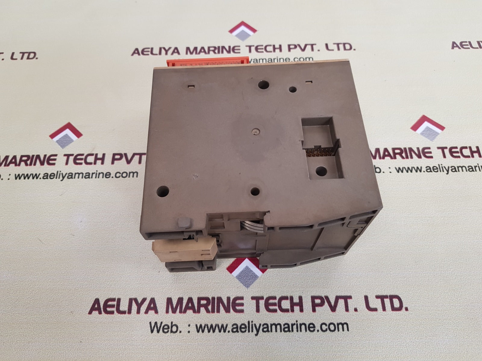Siemens 6es5 102-8ma02 compact controller
