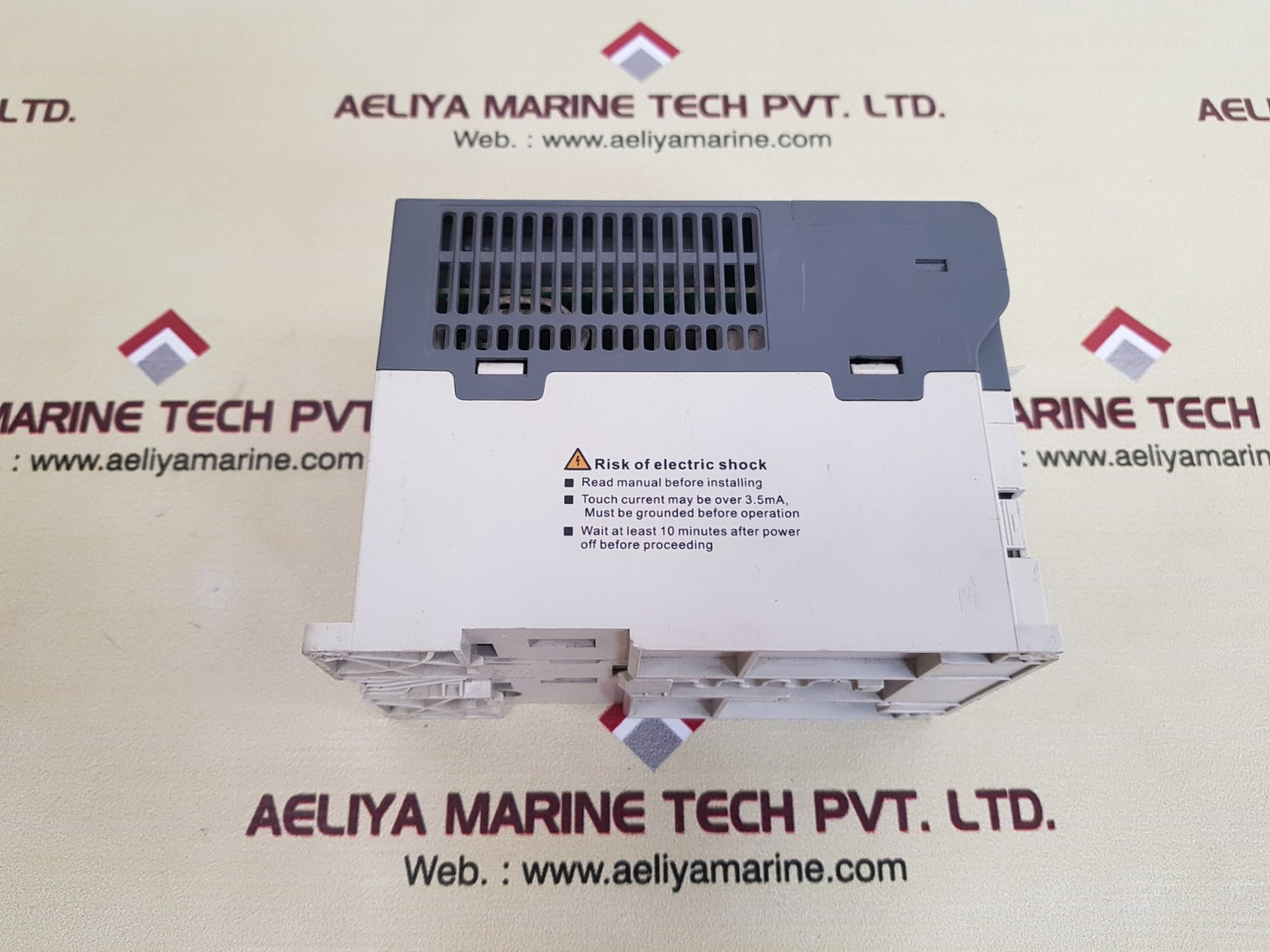 Crompton vss23 4p2 ceb emotron-vs ac drive