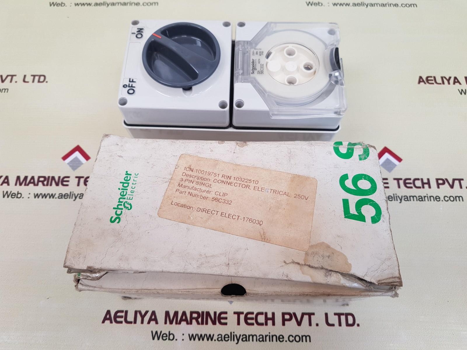 Schneider electric 56c332 switch socket ip66