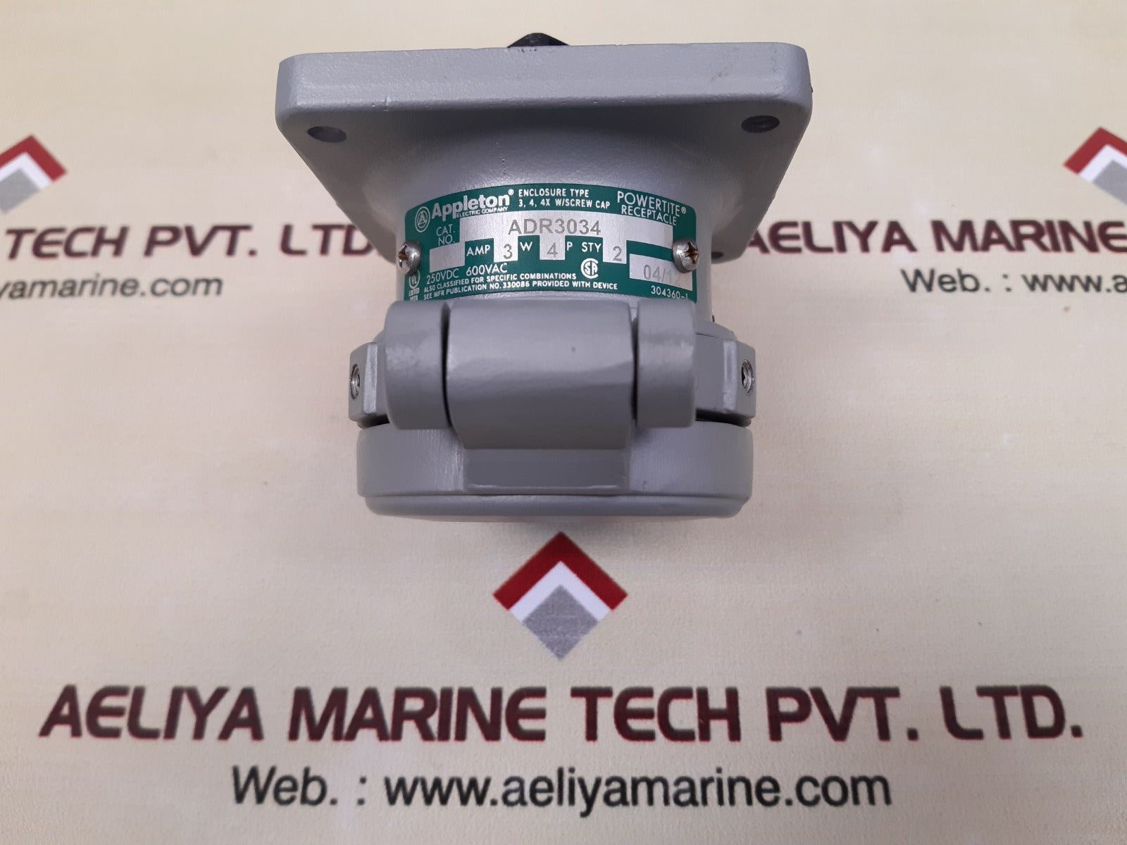 Appleton adr3034 powertite receptacle