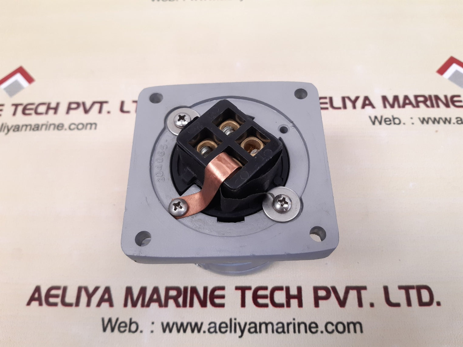 Appleton adr3034 powertite receptacle