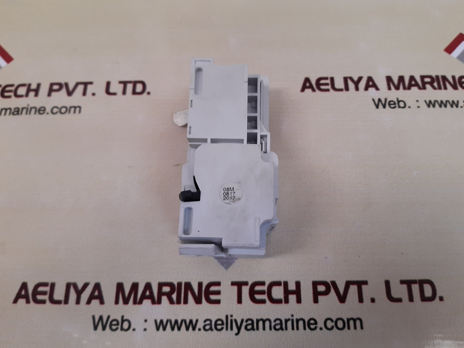 Eaton moeller nzm4-xu undervoltage release 110-130v ac