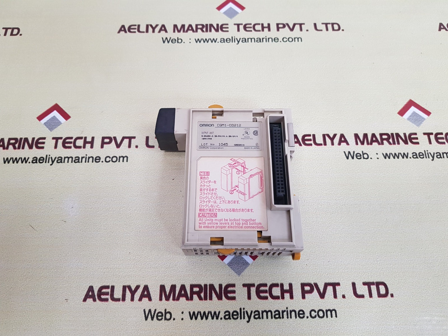 Omron cqm1-od212 output unit dc5v 50ma