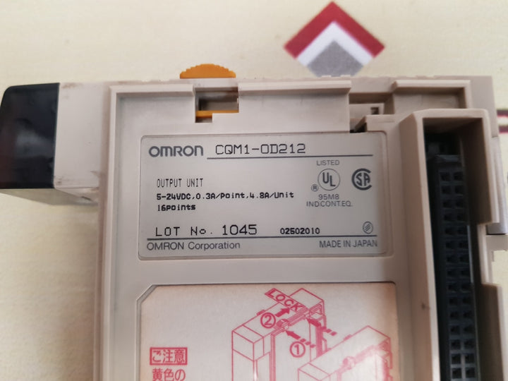 Omron cqm1-od212 output unit dc5v 50ma