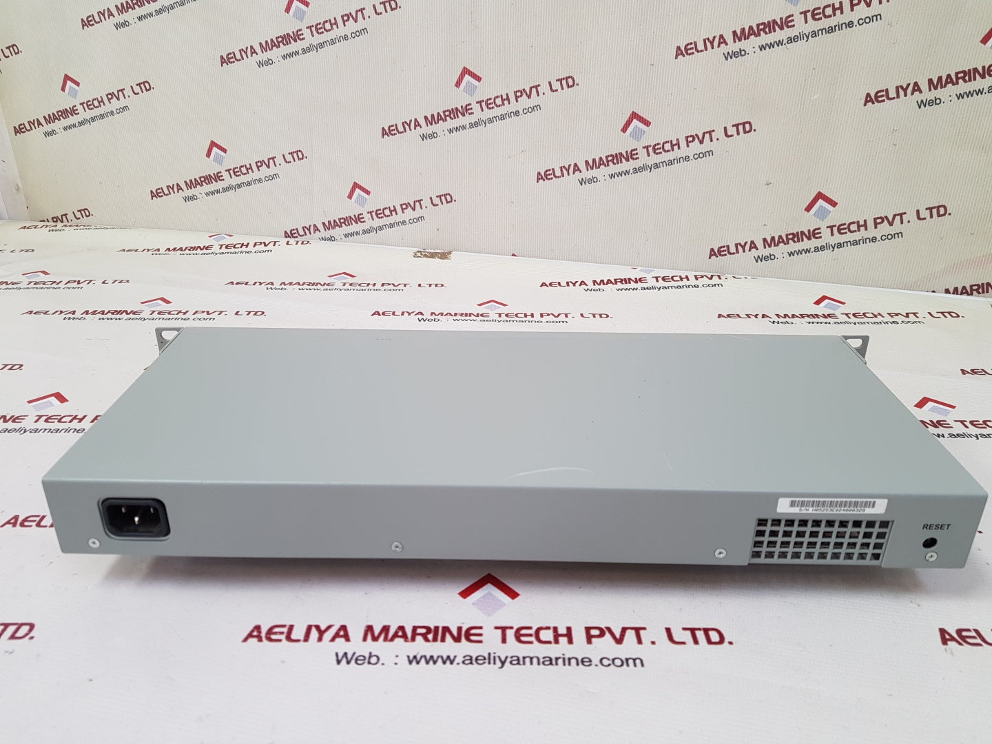 Allied telesyn at-8024 10base-t/100base-tx fast Ethernet switch