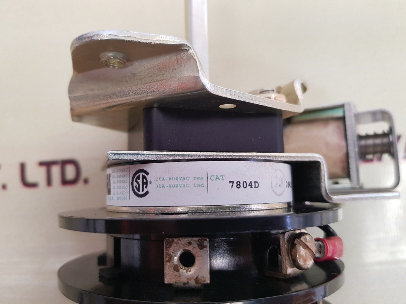Electroswitch 7804d rotary switch lock out relay