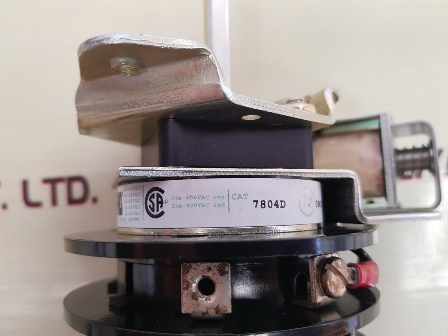 Electroswitch 7804d rotary switch lock out relay