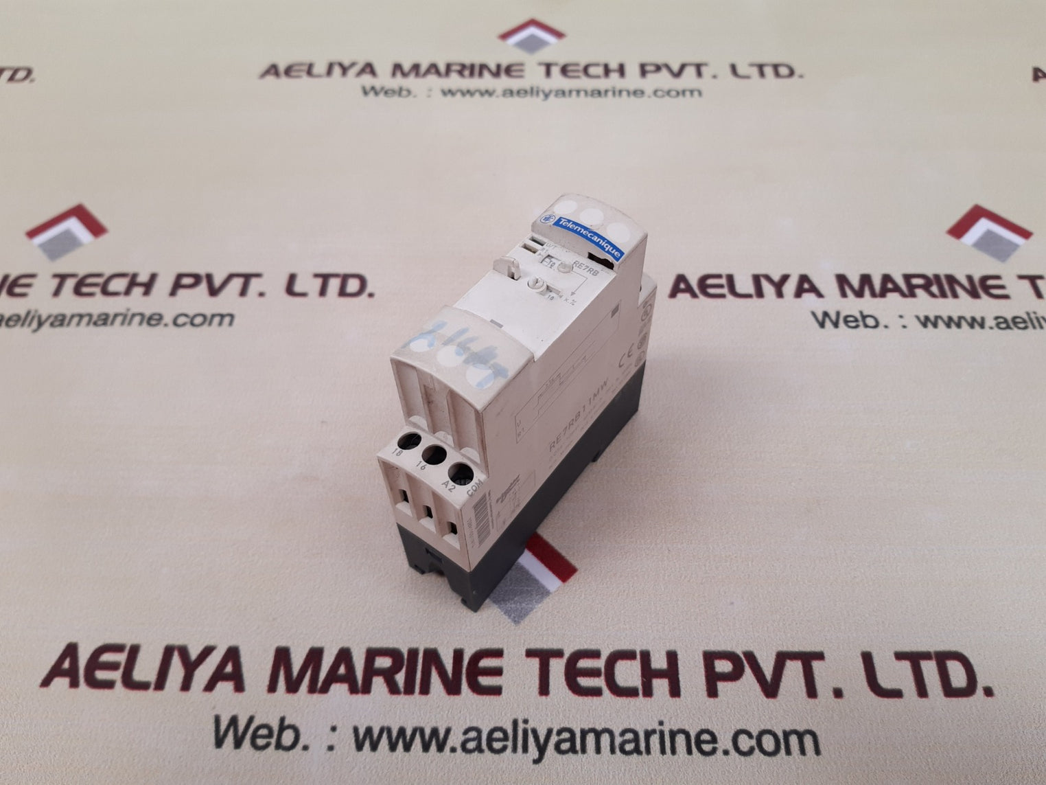 Telemecanique/schneider re7rb11mw time delay relay