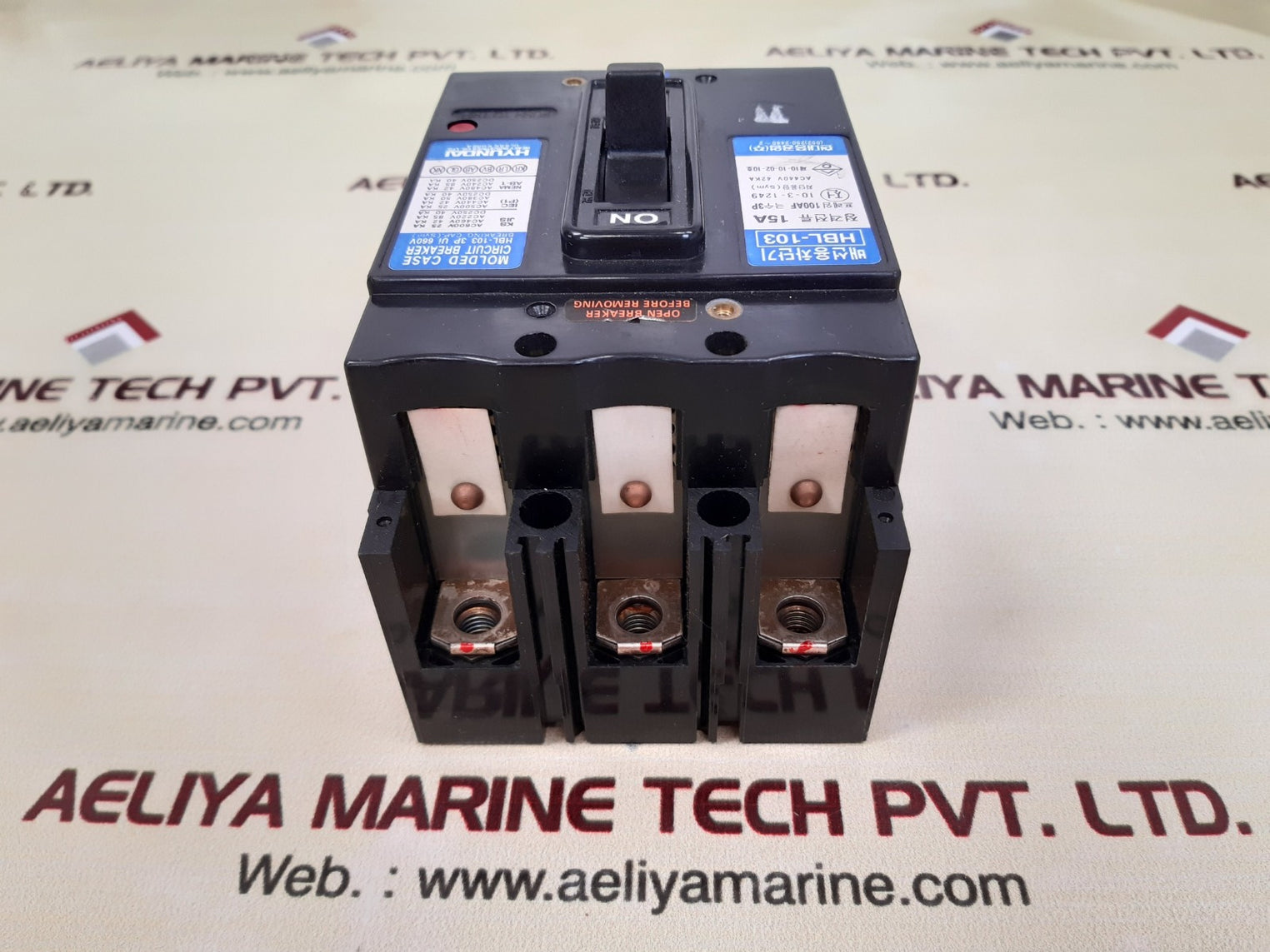 Hyundai hbl-103 3p molded case circuit breaker