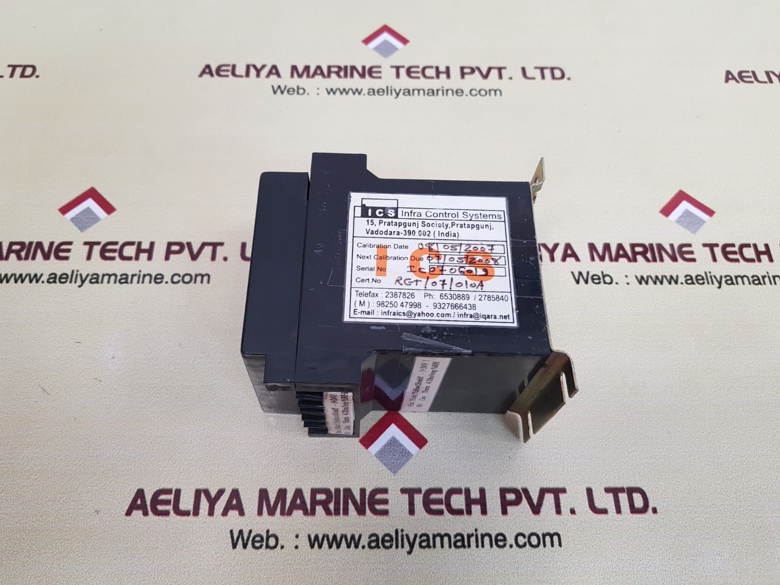 Ics humidity transmitter