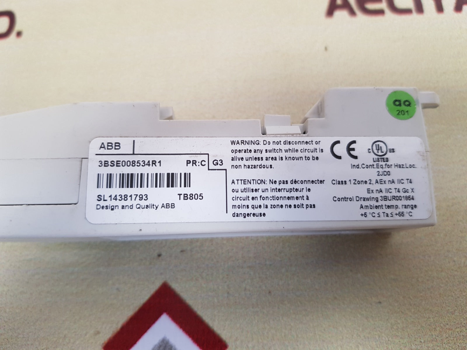 Abb tb805 3bse008534r1 cable adapter bus outlet