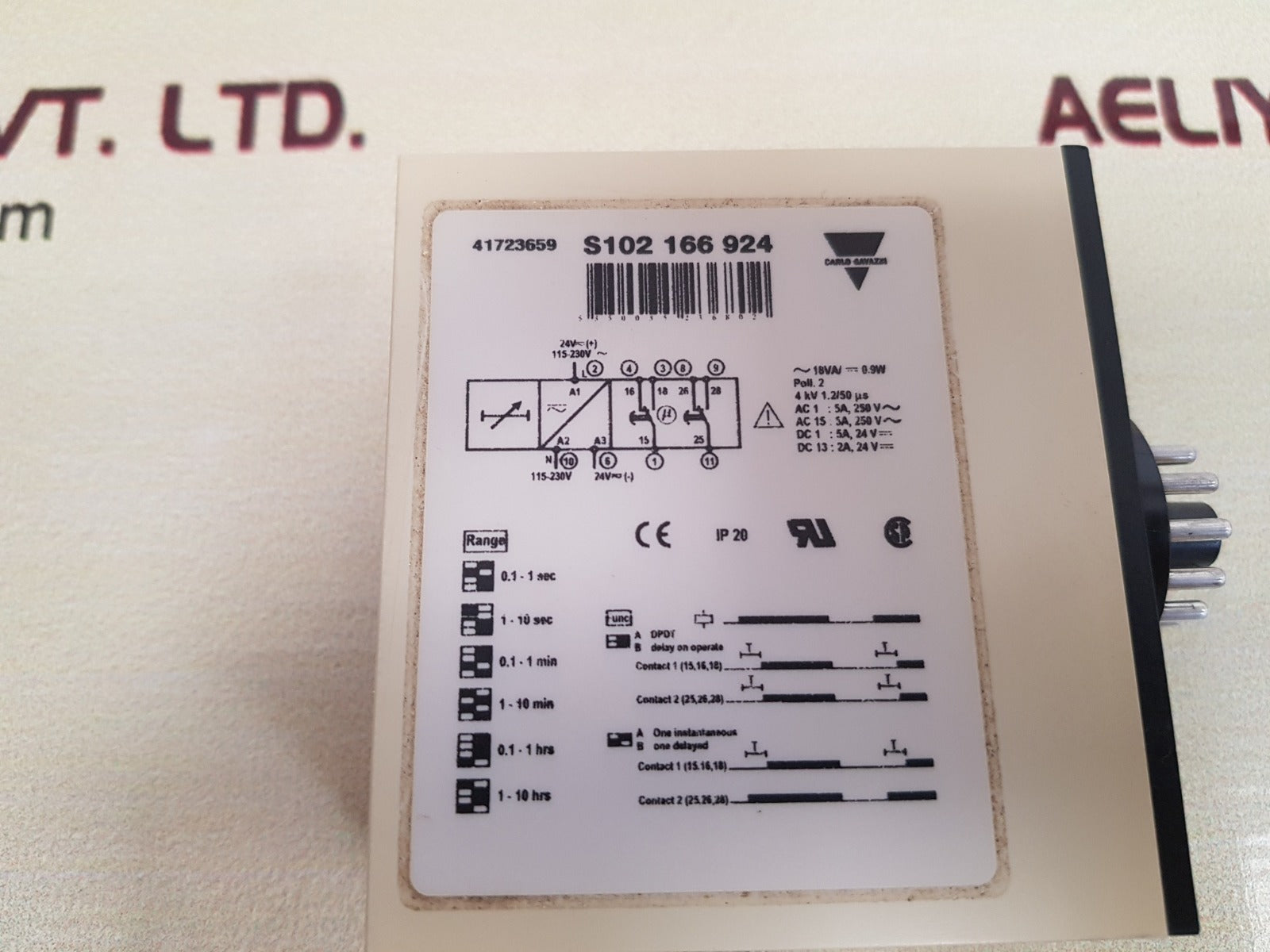 Carlo gavazzi s102 166 924 timer 24 v