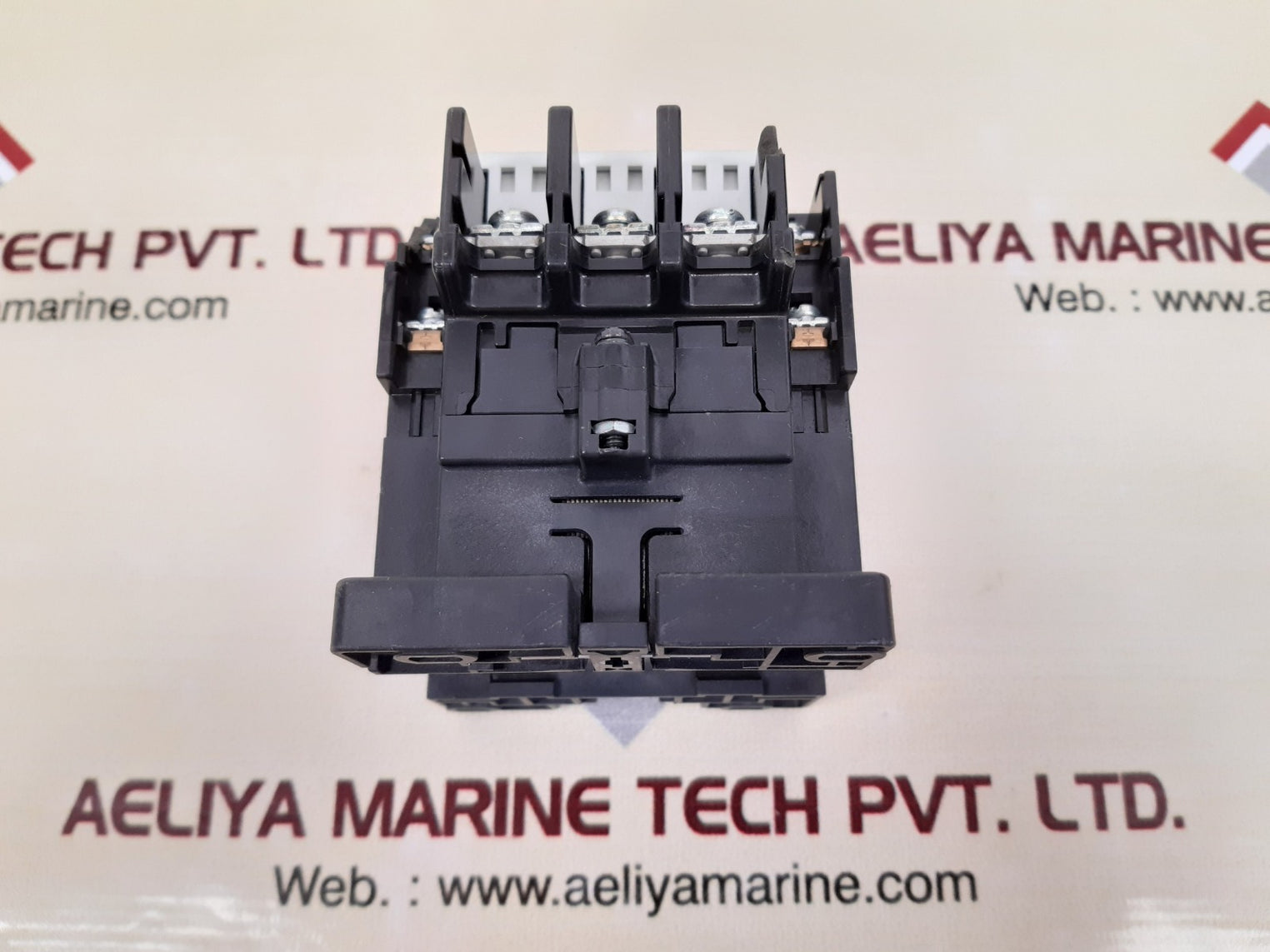 Fuji electric 3nc1q contactor sc-n2[35]