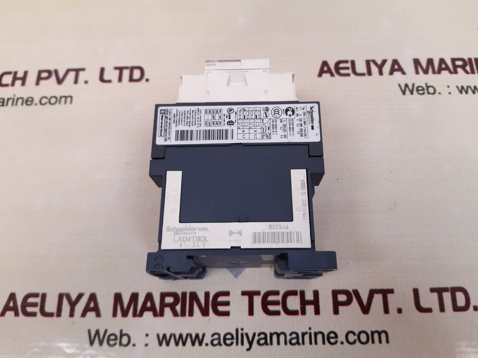 Schneider electric lc1d12bd contactor