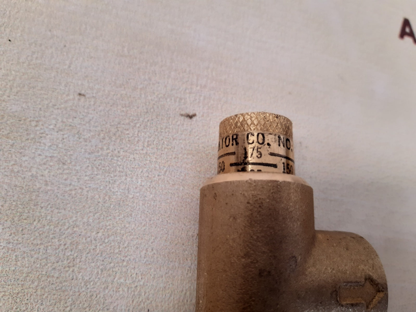 Watts regulator 530 calibrated pressure relief valve