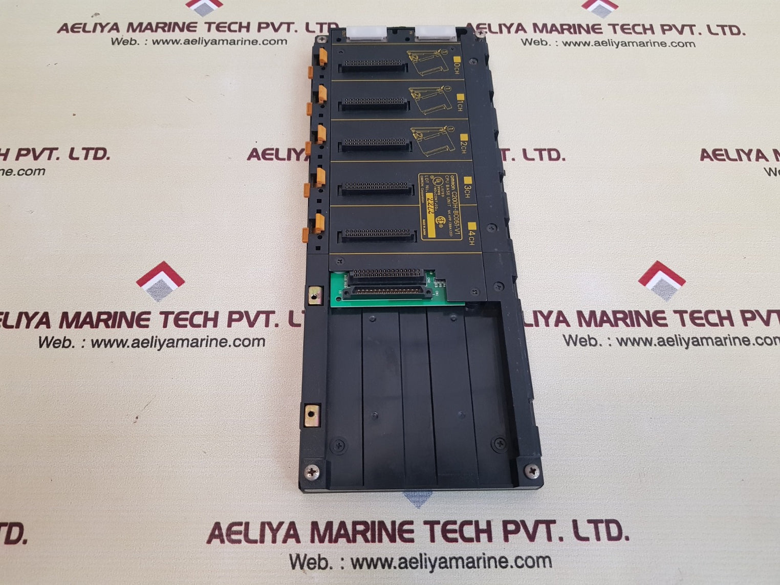 Omron c200h-bc051-v1 cpu base unit