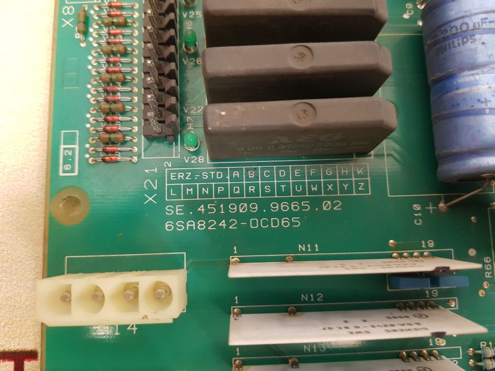 Siemens 6sa8242-ocd65  control module 