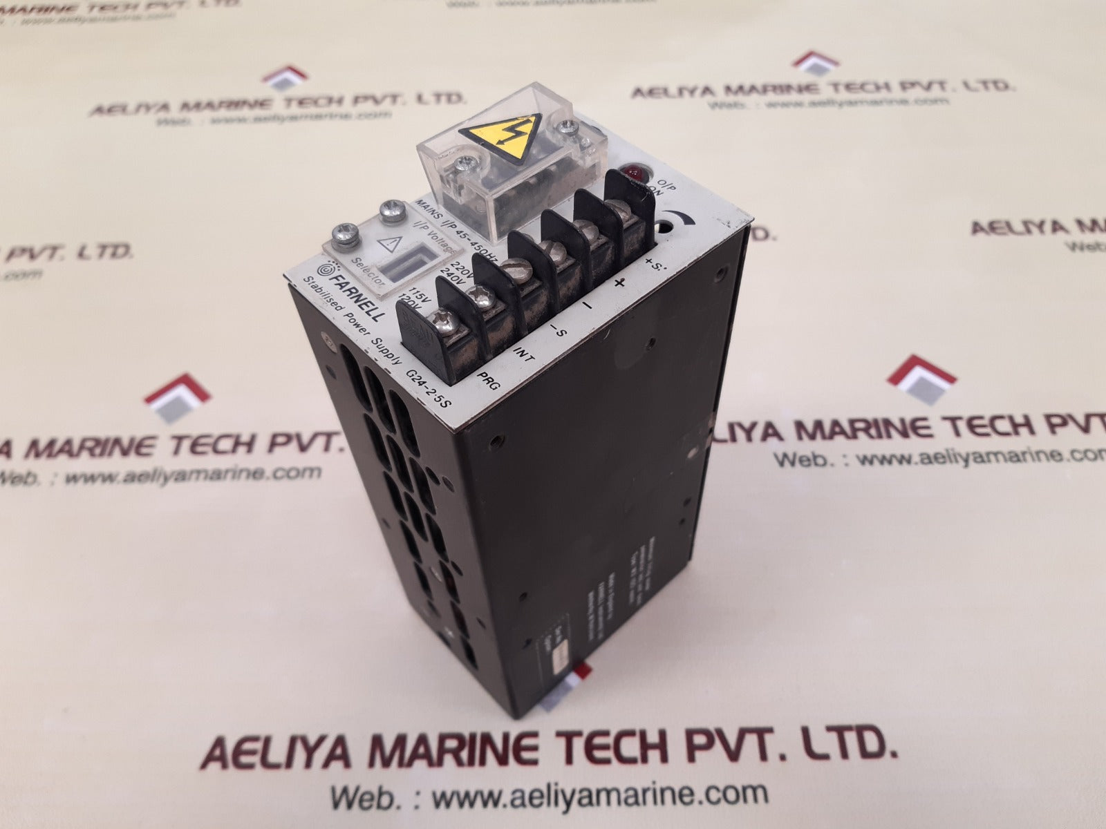 Farnell g24-2.5s stabilised power supply
