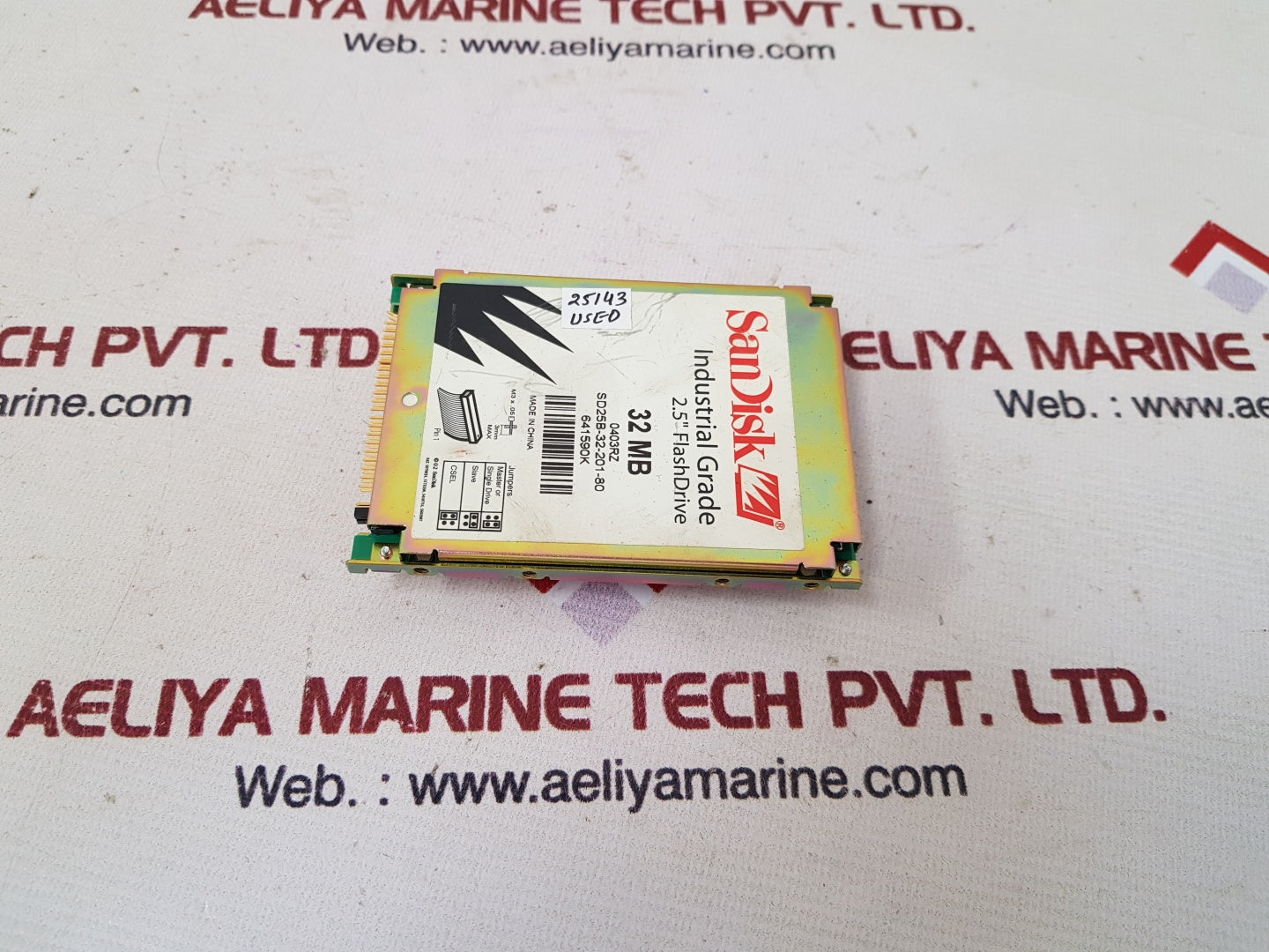 Sandisk sd25b-32-201-80 2.5