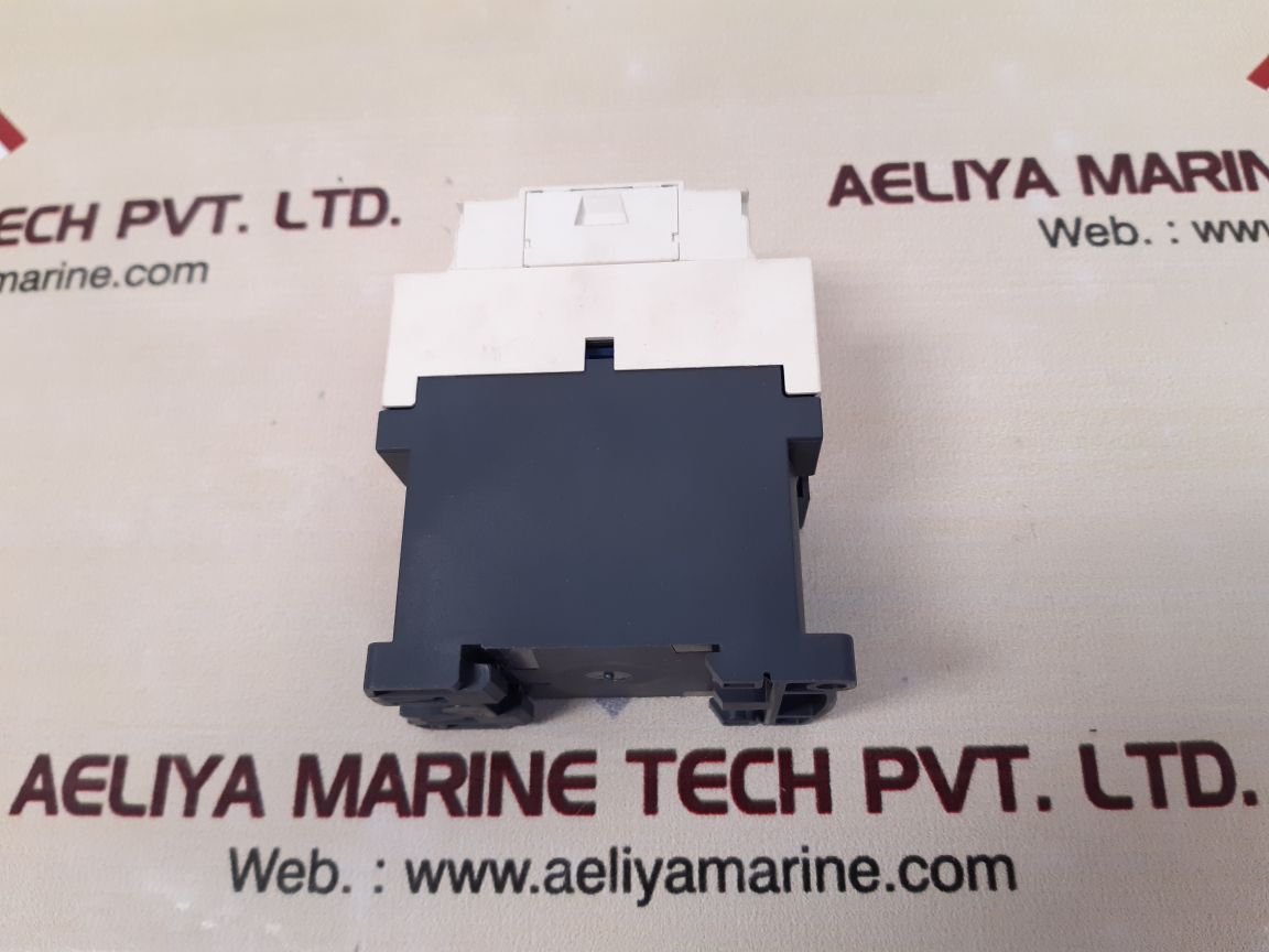 Telemecanique/schneider cad50nd auxiliary contactor