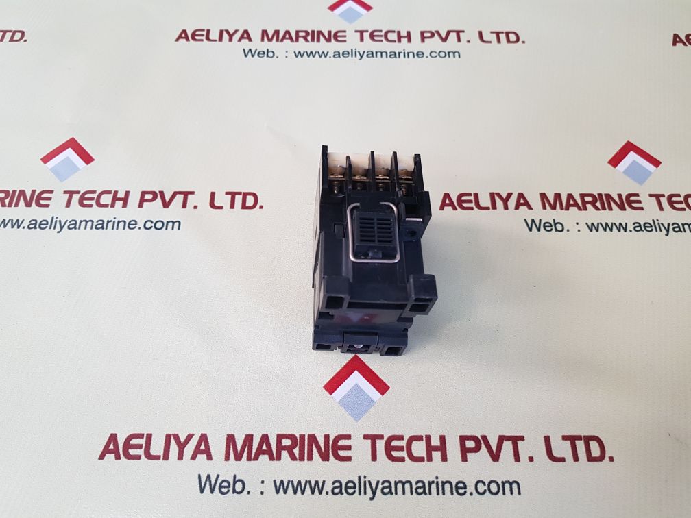 Hyundai hmx 31 control relay Used 