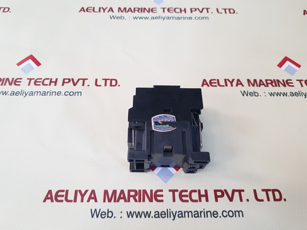 Hyundai hmx 31 control relay Used 