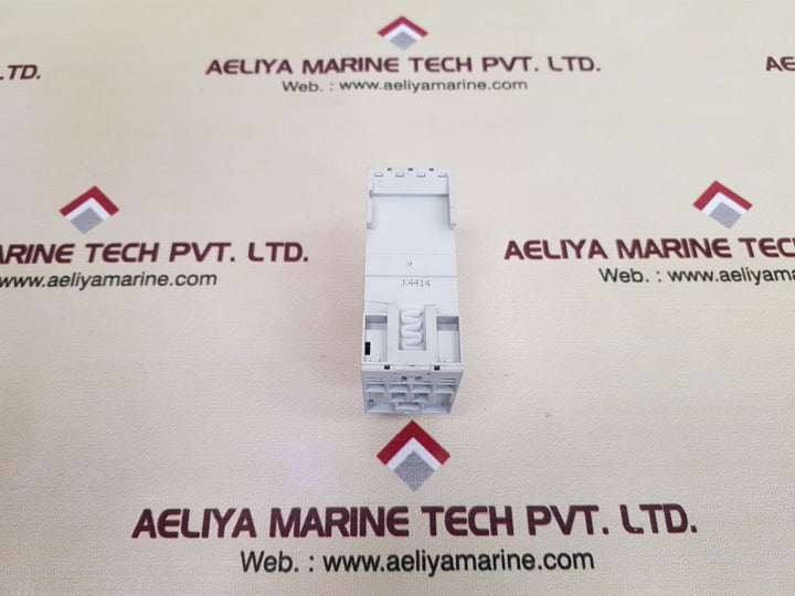 Siemens 5tt5 0300 circuit breaker 
