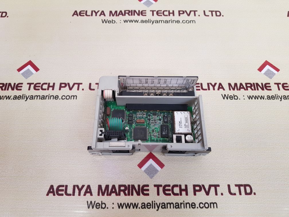 Allen- bradley 1769-of2 ser.b rev.2 compact i/o analog output module 
