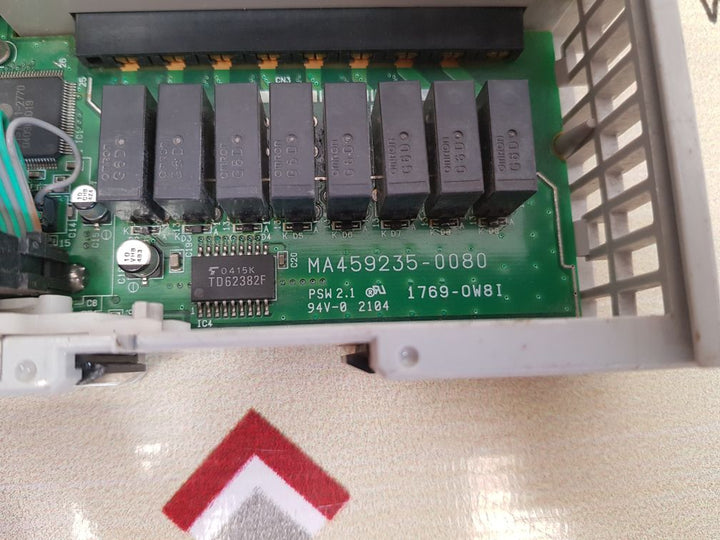 Allen-bradley 1769-ow8i ser.b compact i/o output module 
