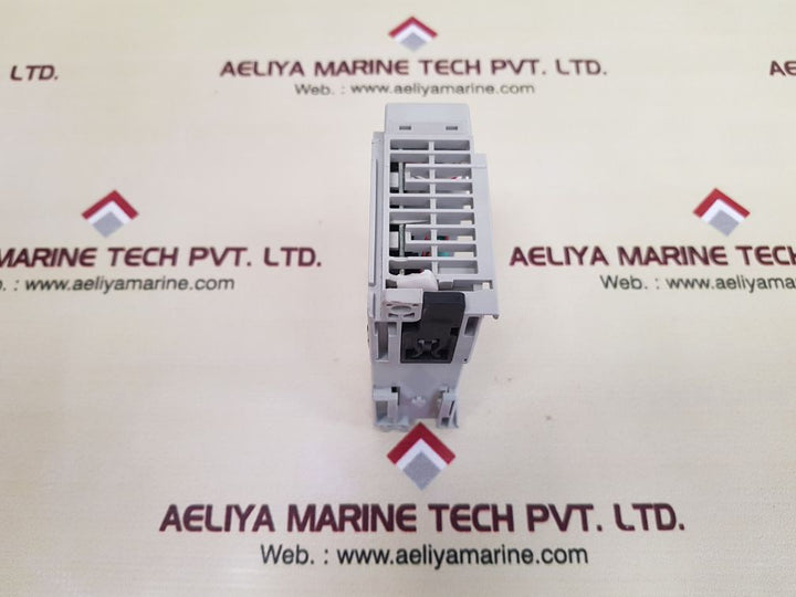 Allen-bradley 1769-ow8I Ser.B Compact I/O Module

