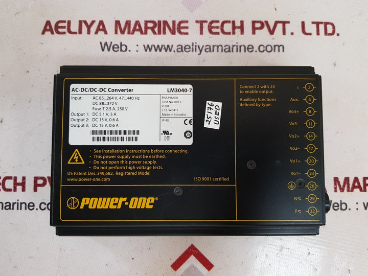 Power-one lm3040-7 ac-dc/dc-dc converter