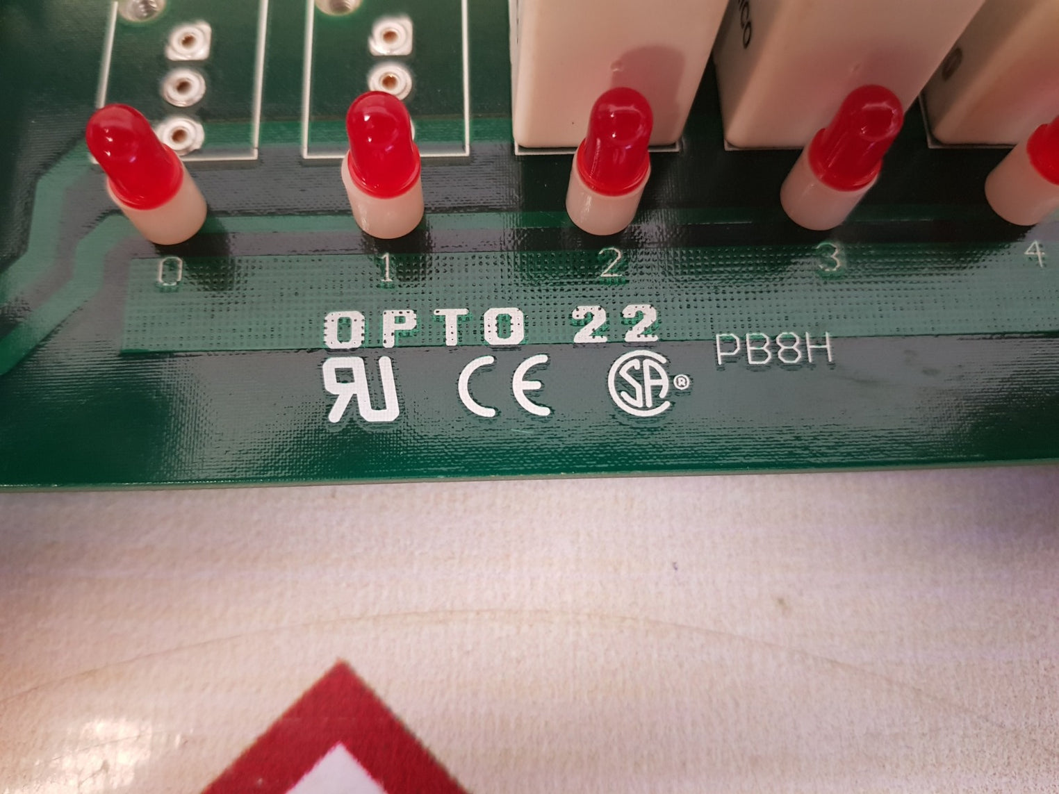 Opto 22 pb8h programmable logic controller 