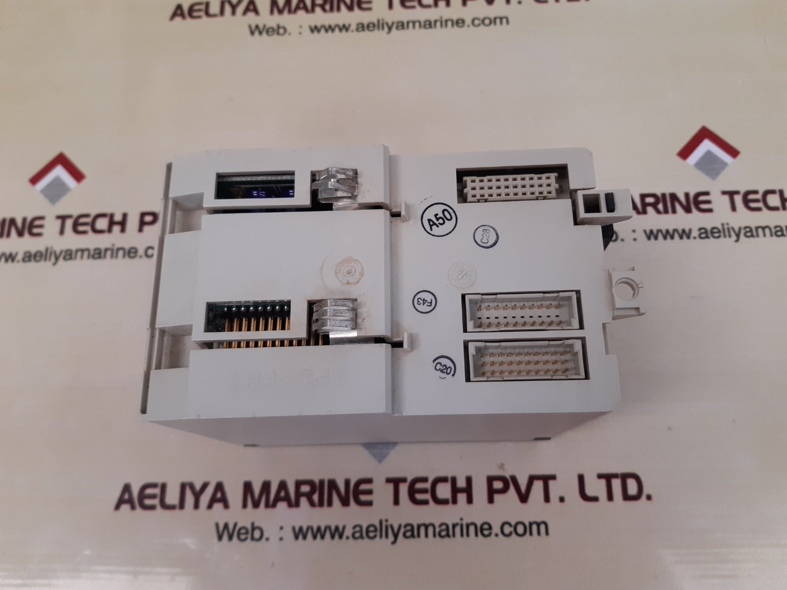 Schneider pc-a984-145 processor module 