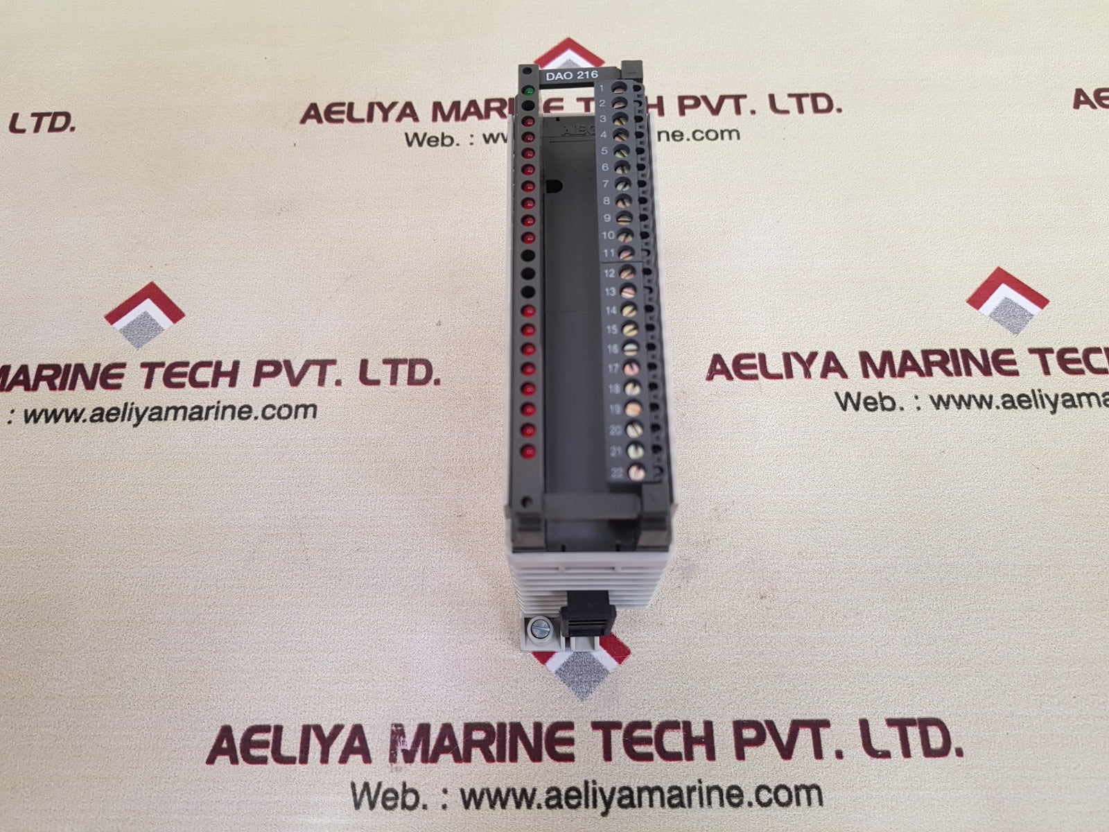 Schneider as-bdao-216 output module