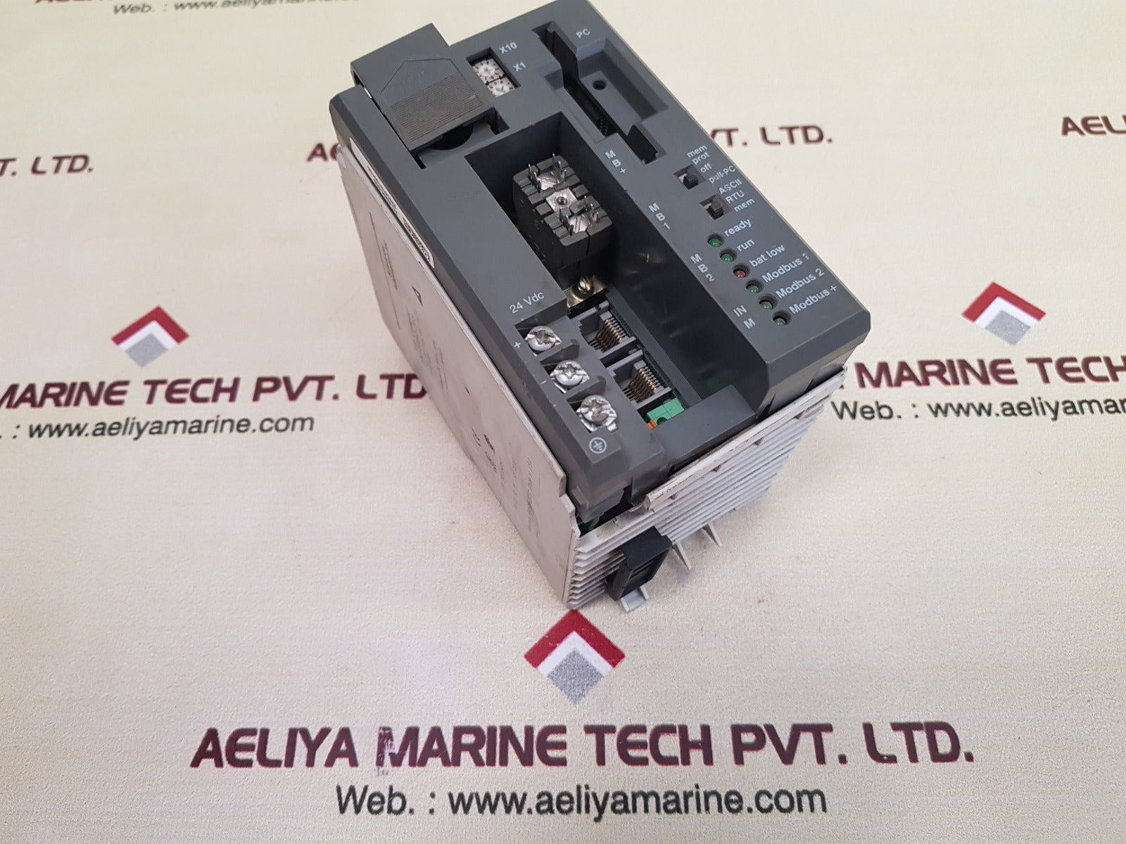 Schneider pc-e984-265 tsx compact cpu 